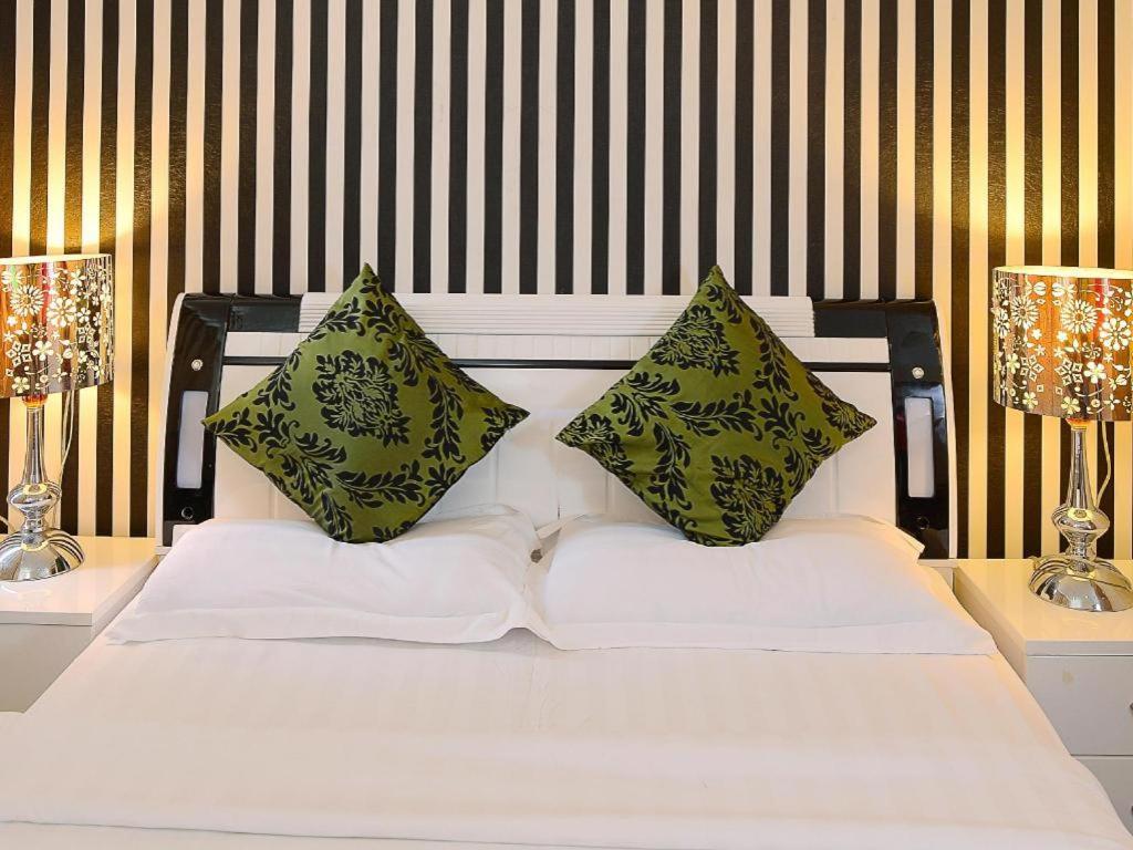 Hotel De Art @ Section 7 Shah Alam Buitenkant foto